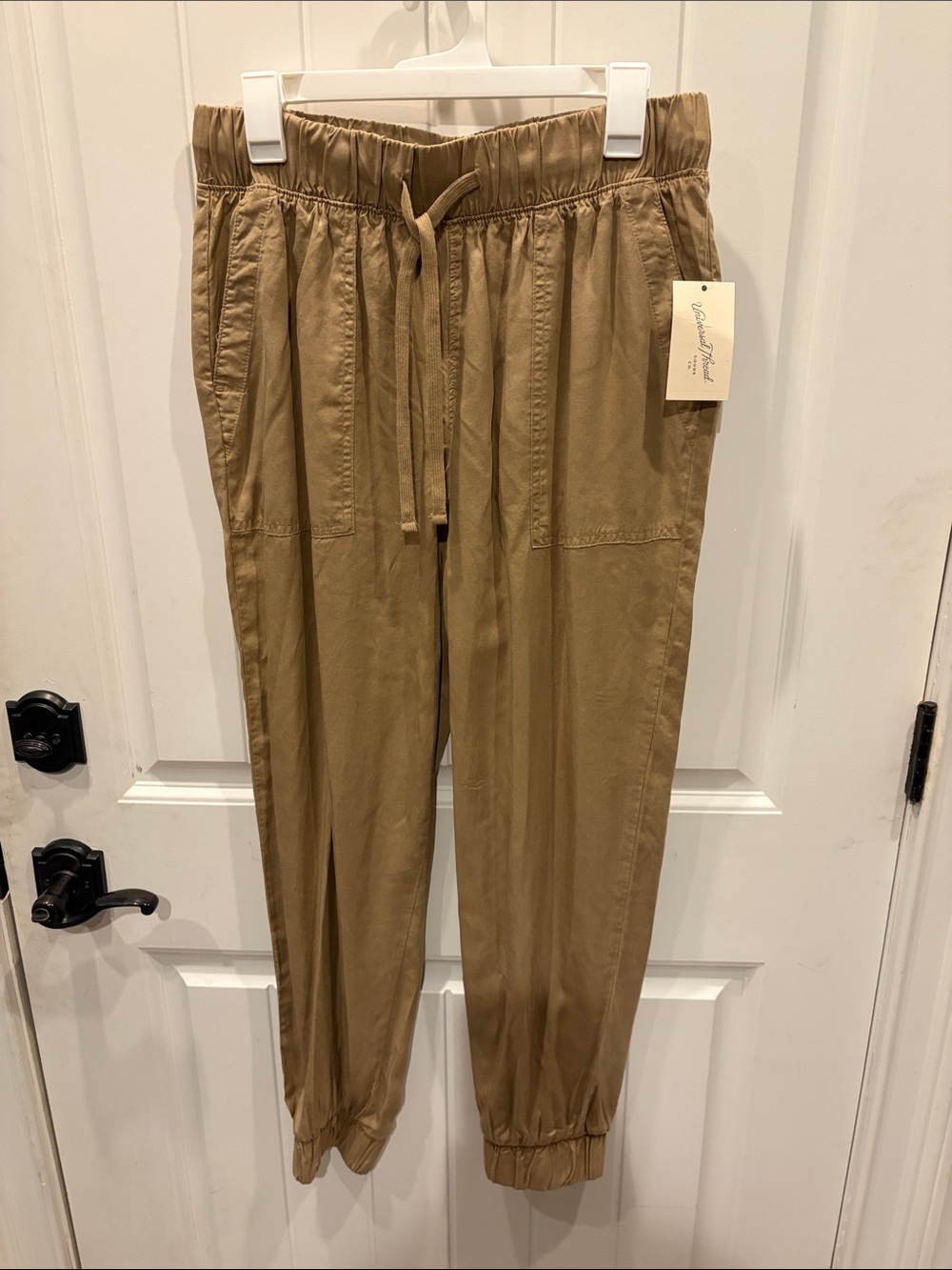 Universal Thread Tan Drawstring Joggers